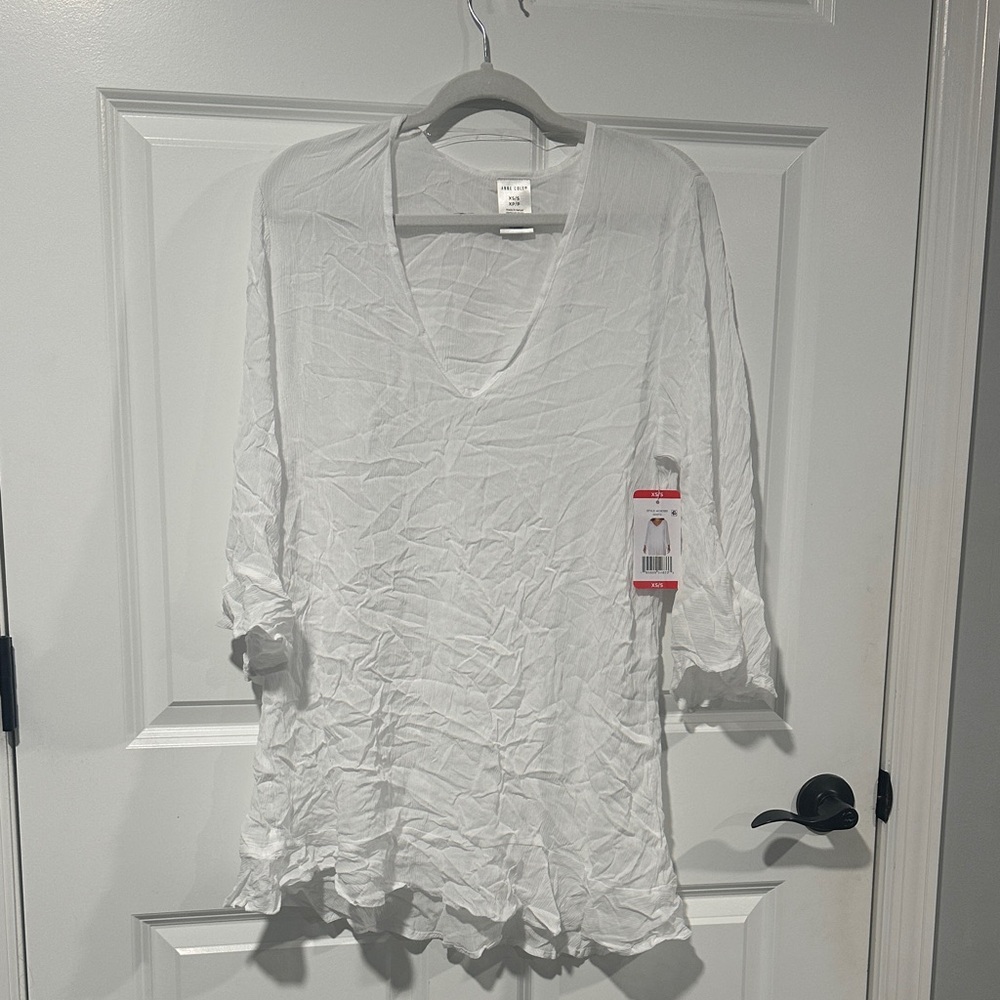 White V-Neck Tunic Top